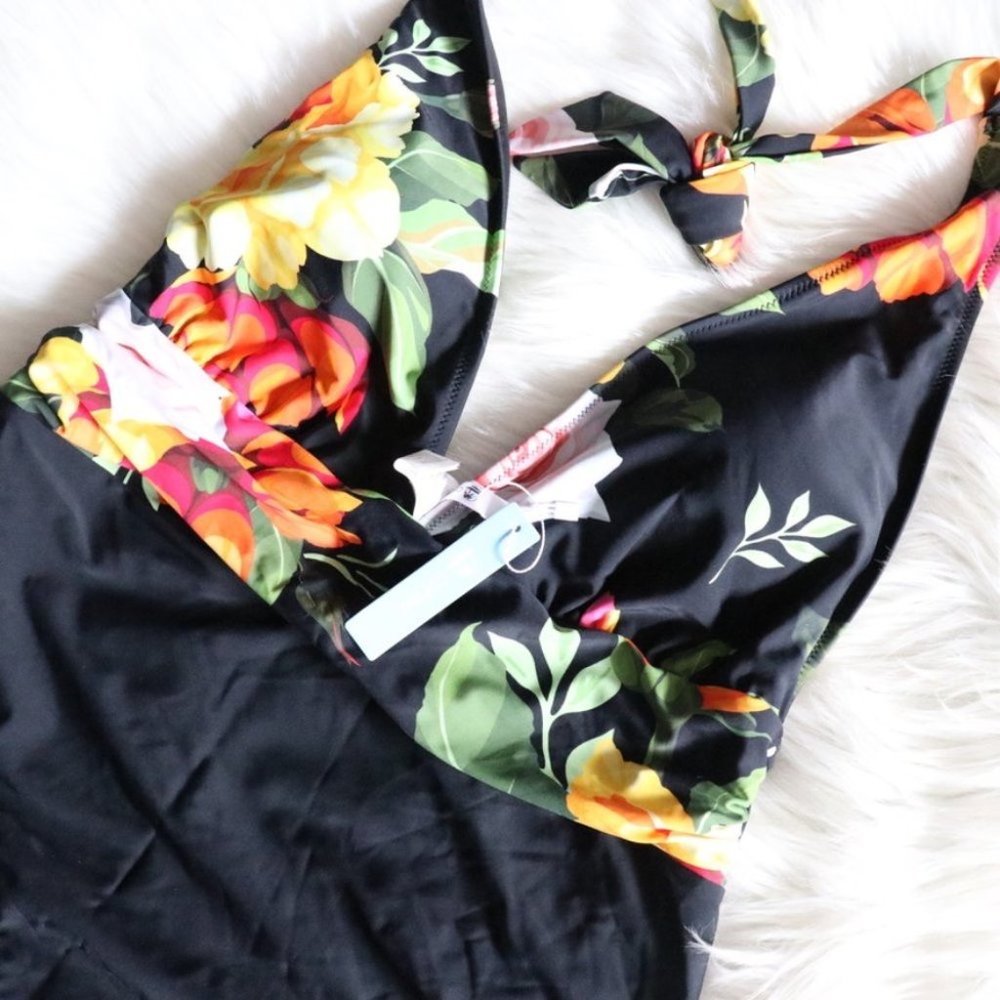 NEW Floral And Black Plunge Halter One Piece Bathing Suit Size XXL - Picture 4 of 9